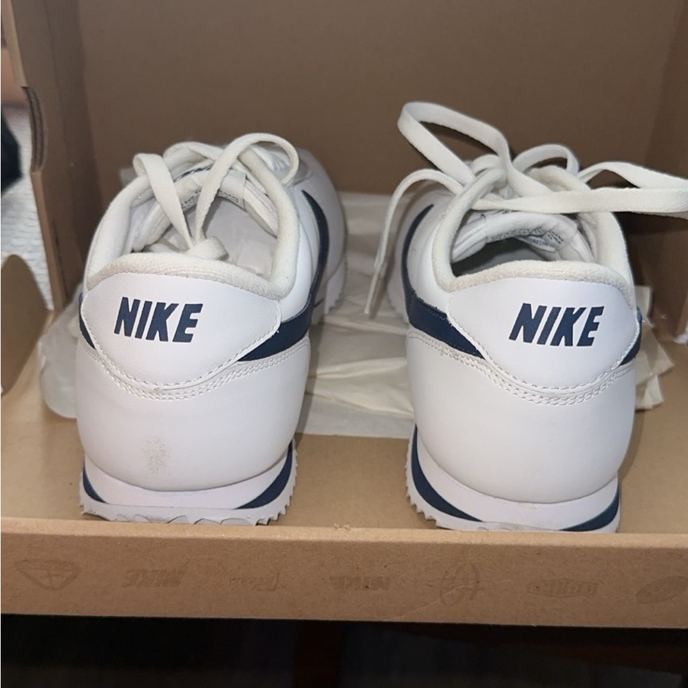 Nike Cortez Men's White and Navy Sneakers - Picture 5 of 7